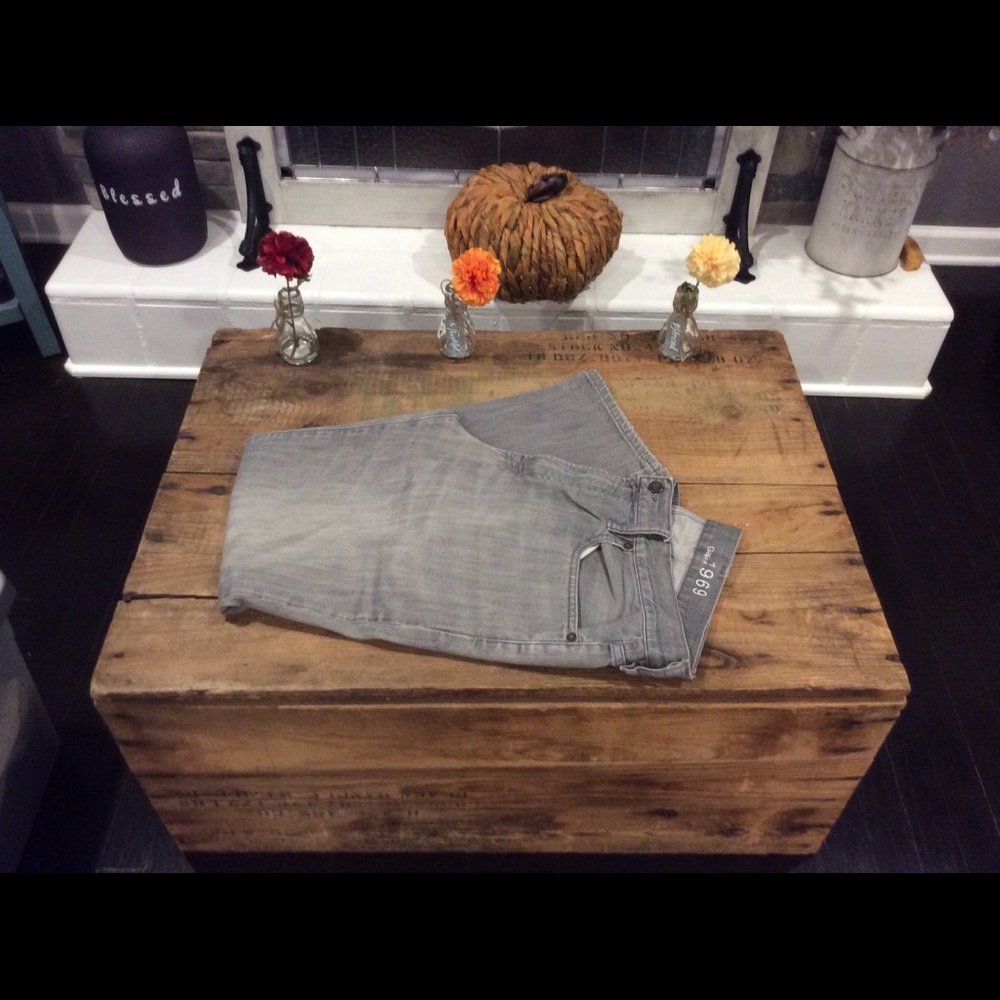 Gap 1969 Jeans
